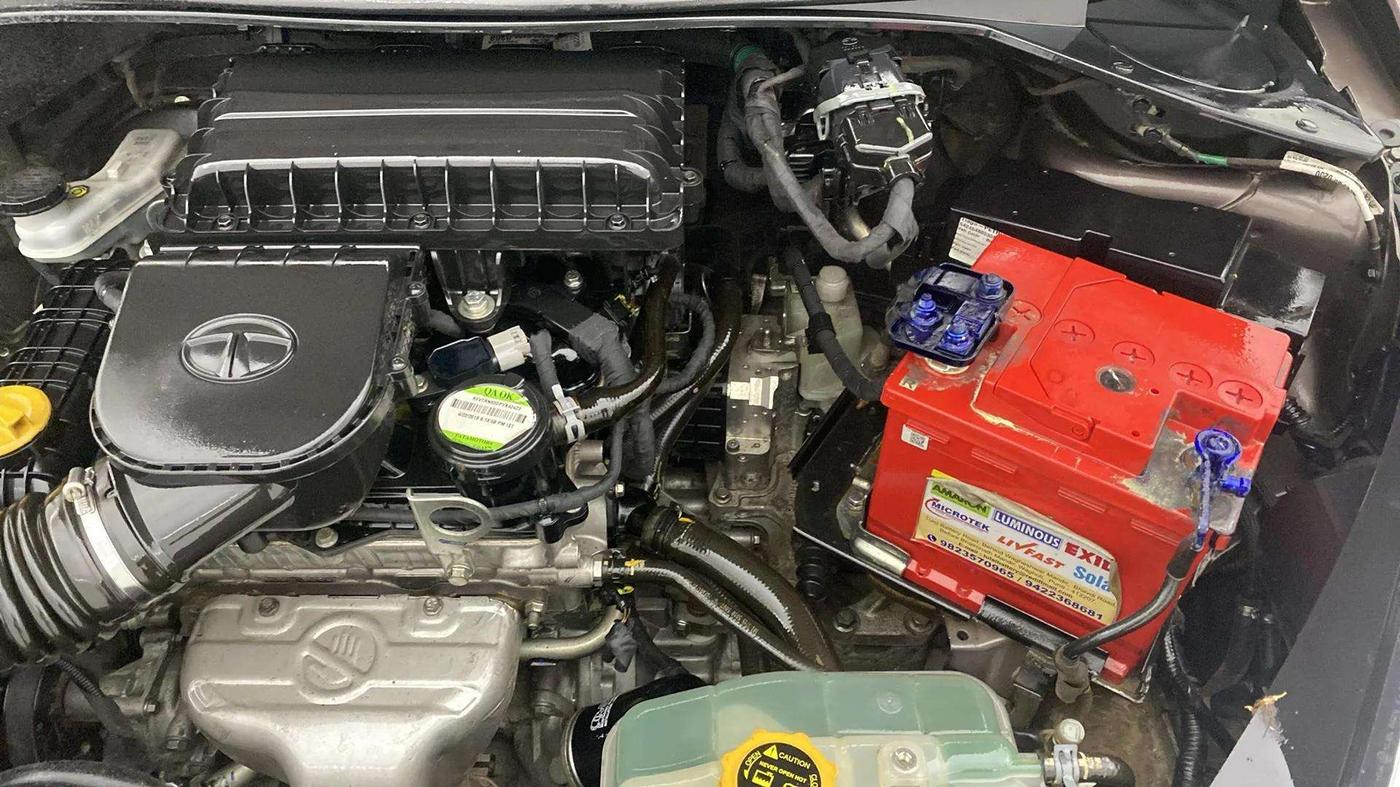 2019 Tata Tiago XZA PETROL, Petrol, Automatic, 30,775 km, Engine View - Left