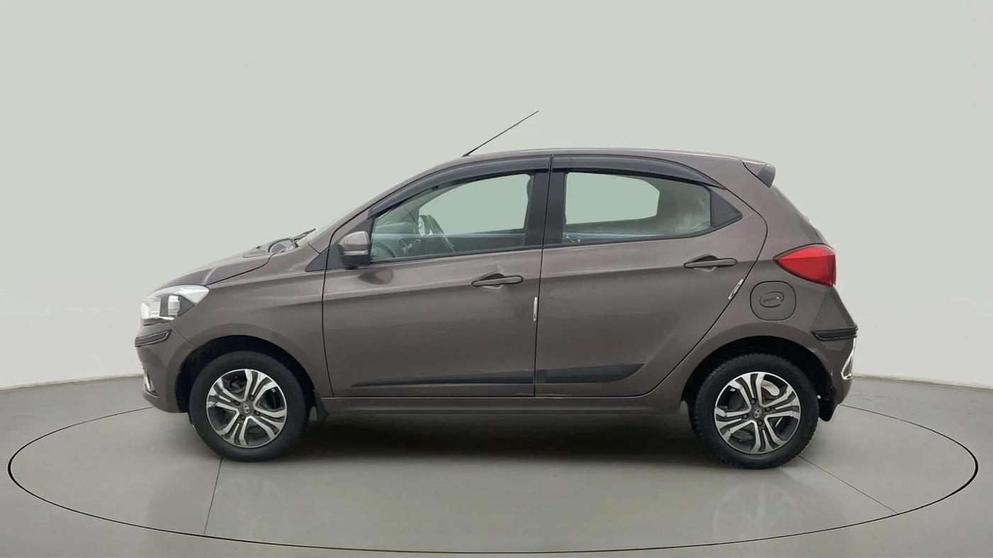 2019 Tata Tiago XZA PETROL, Petrol, Automatic, 30,775 km, Left Side