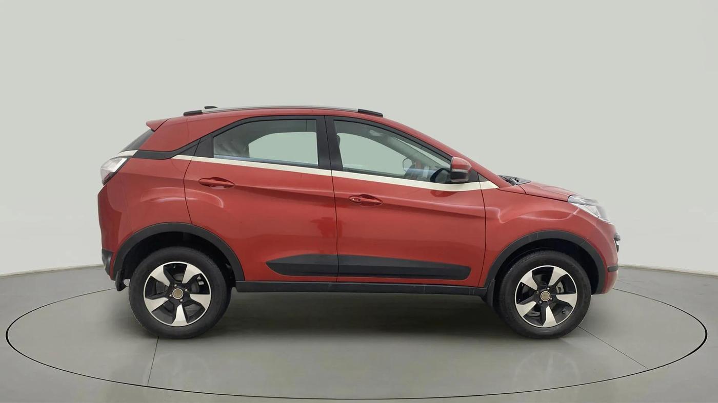 2019 Tata NEXON XZ PLUS PETROL, Petrol, Manual, 48,199 km, Right Side View