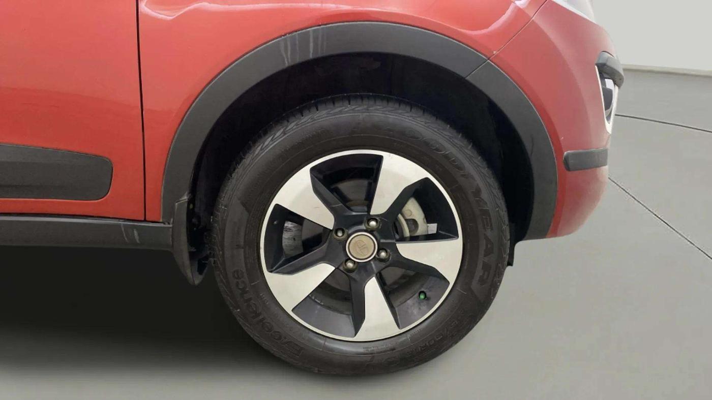 2019 Tata NEXON XZ PLUS PETROL, Petrol, Manual, 48,199 km, Right Front Wheel