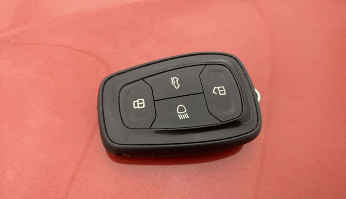 2019 Tata NEXON XZ PLUS PETROL, Petrol, Manual, 48,199 km, Key Close Up