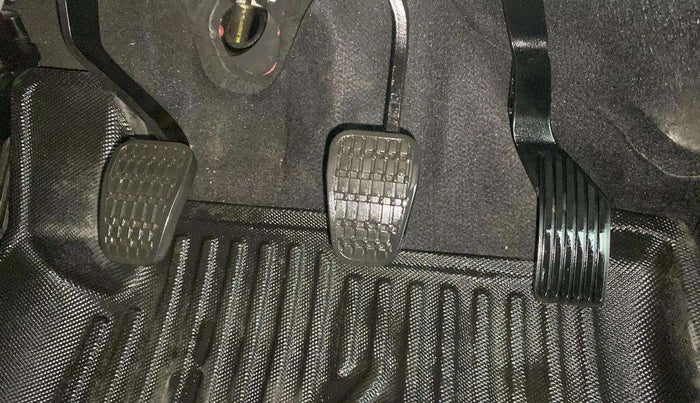 2019 Tata NEXON XZ PLUS PETROL, Petrol, Manual, 48,199 km, Pedals