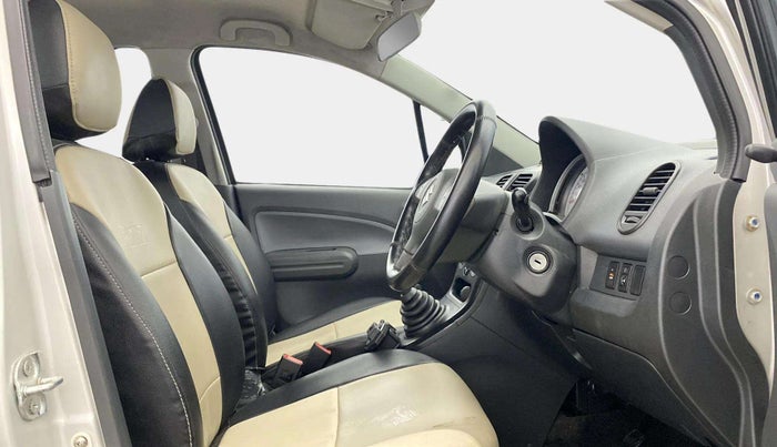 2013 Maruti Ritz LXI, Petrol, Manual, 58,792 km, Right Side Front Door Cabin