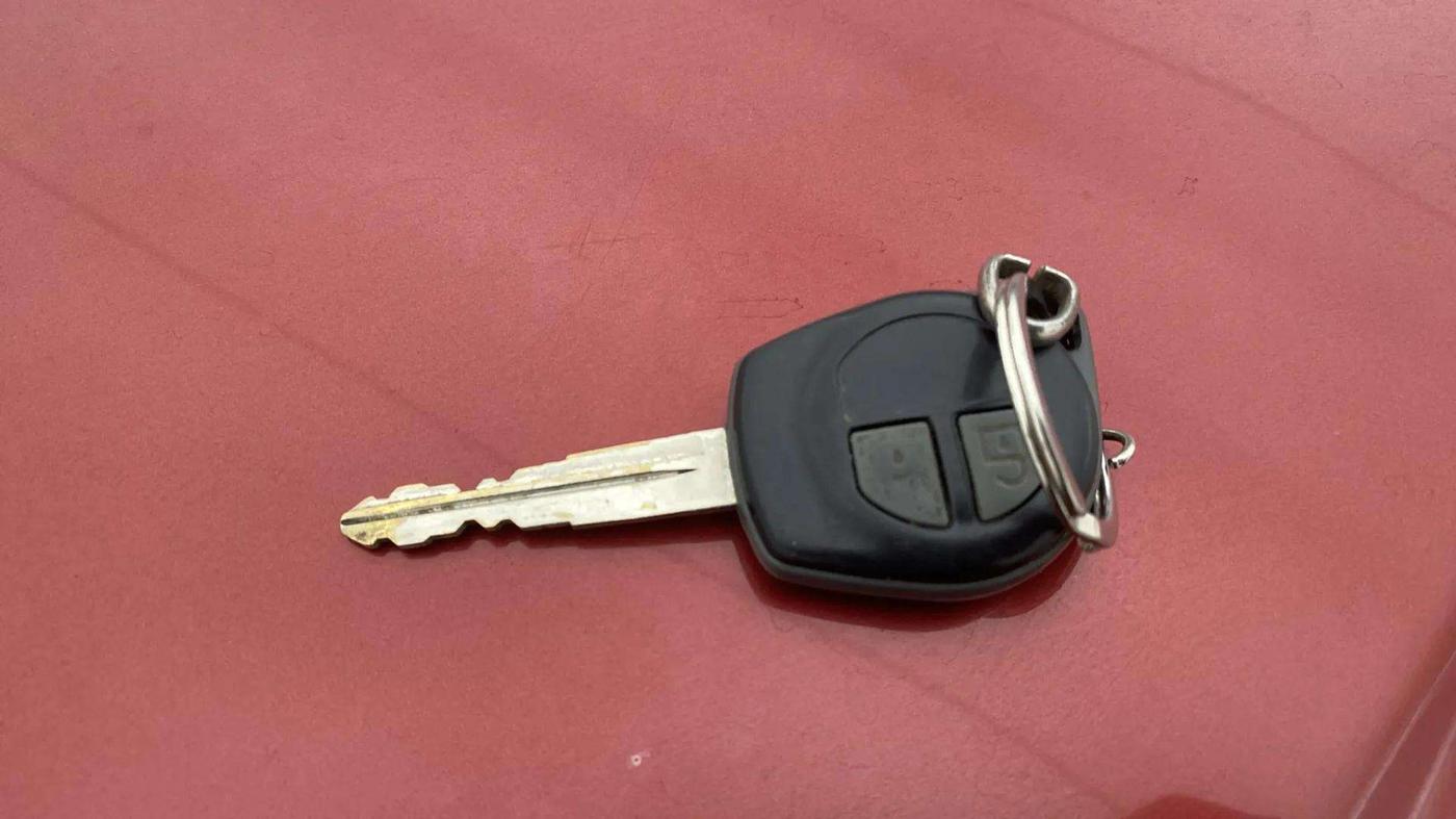 2015 Maruti Wagon R 1.0 VXI, Petrol, Manual, 76,296 km, Key Close Up
