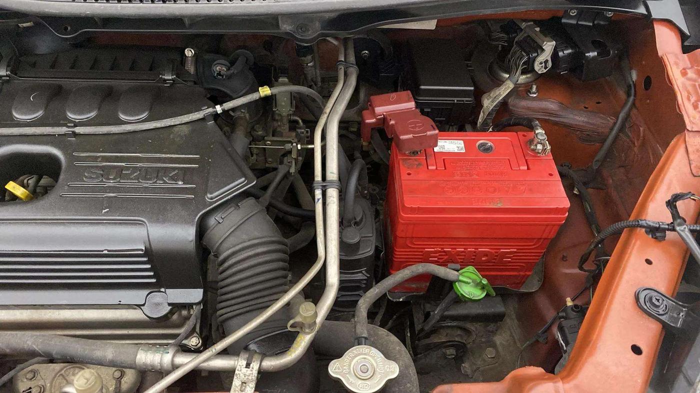2015 Maruti Wagon R 1.0 VXI, Petrol, Manual, 76,296 km, Engine View - Left