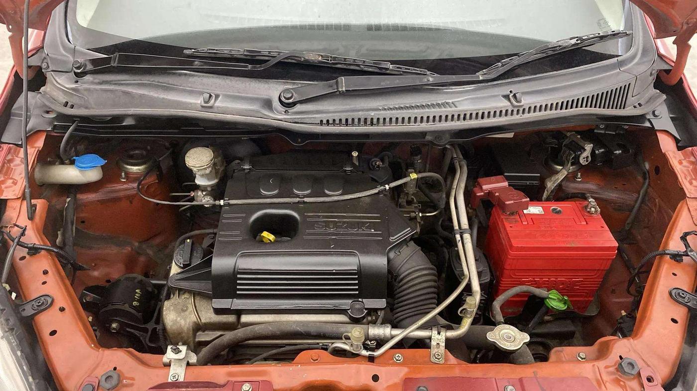 2015 Maruti Wagon R 1.0 VXI, Petrol, Manual, 76,296 km, Engine View
