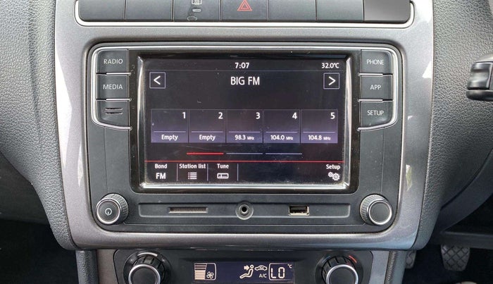 2018 Volkswagen Polo HIGHLINE PLUS 1.0 16 ALLOY, Petrol, Manual, 29,439 km, Air Conditioner