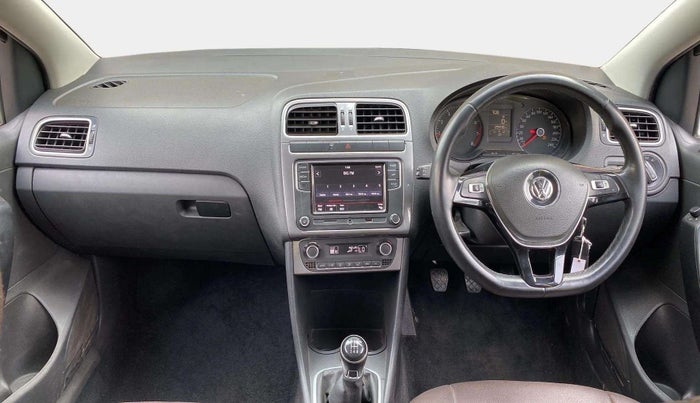 2018 Volkswagen Polo HIGHLINE PLUS 1.0 16 ALLOY, Petrol, Manual, 29,439 km, Dashboard