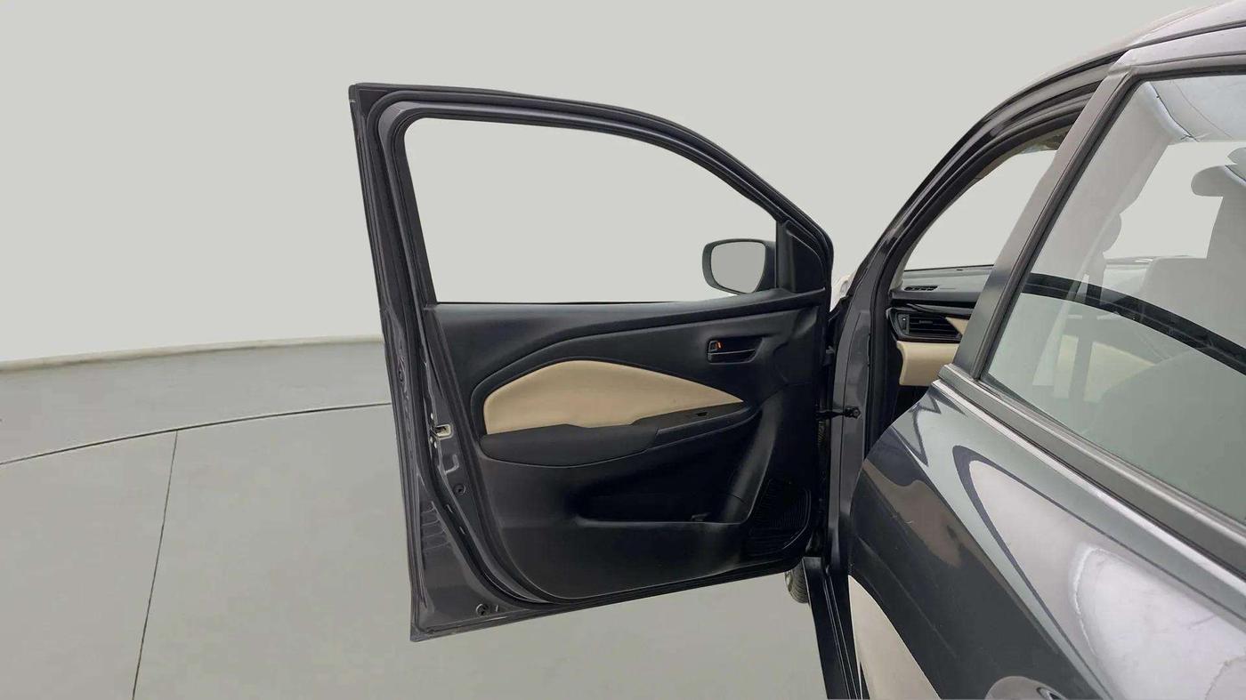 2022 Toyota Glanza S, Petrol, Manual, 12,878 km, LHS Front Door