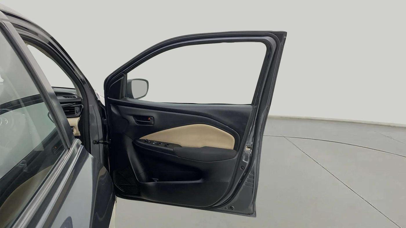 2022 Toyota Glanza S, Petrol, Manual, 12,878 km, RHS Front Door