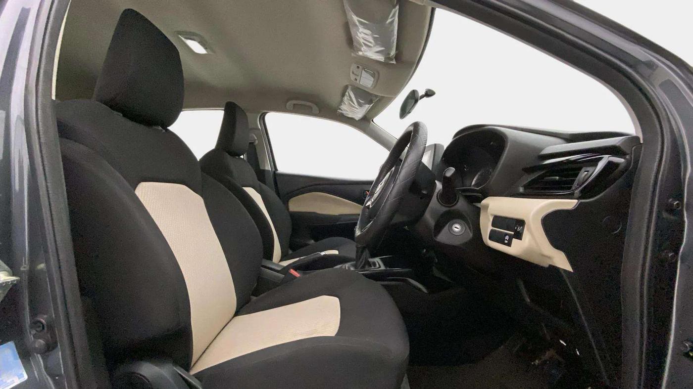 2022 Toyota Glanza S, Petrol, Manual, 12,878 km, Right Side Front Door Cabin