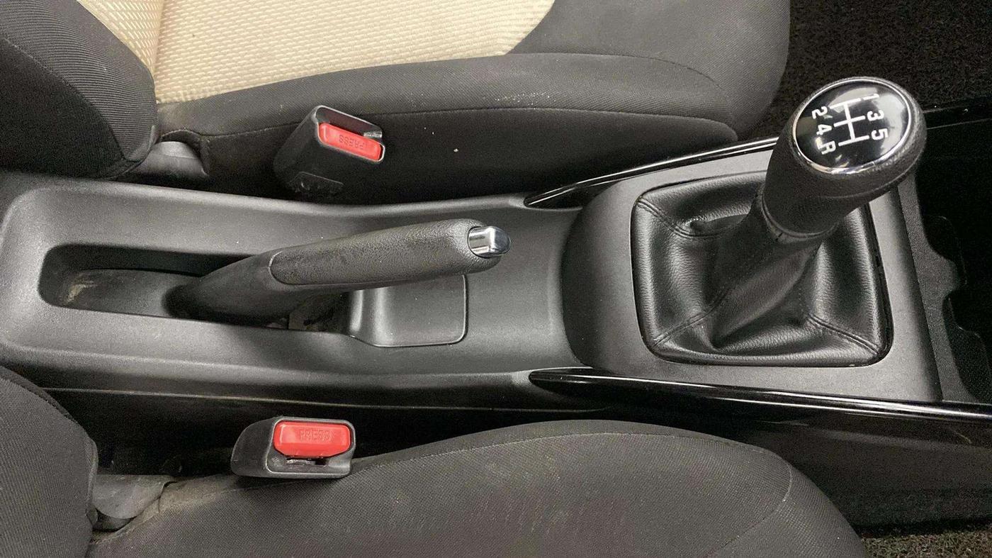 2022 Toyota Glanza S, Petrol, Manual, 12,878 km, Gear Lever