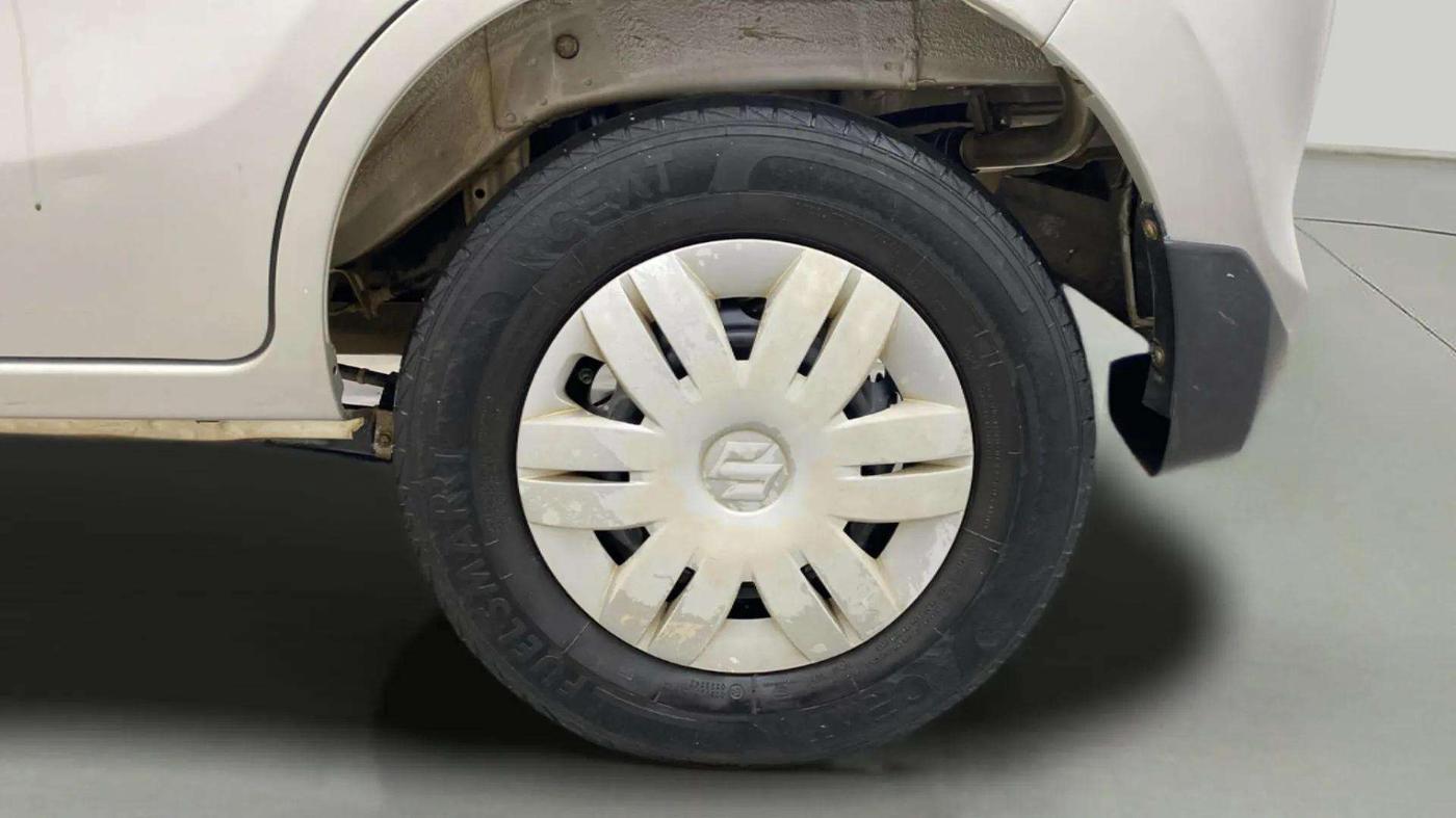 2020 Maruti Alto VXI PLUS, Petrol, Manual, 33,530 km, Left Rear Wheel