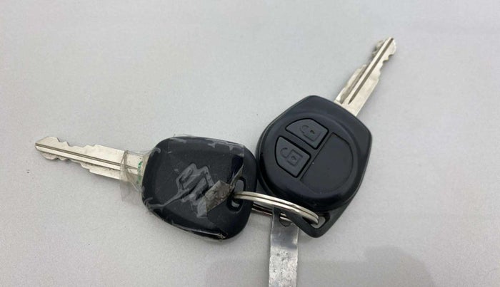 2020 Maruti Alto VXI PLUS, Petrol, Manual, 33,498 km, Key Close Up