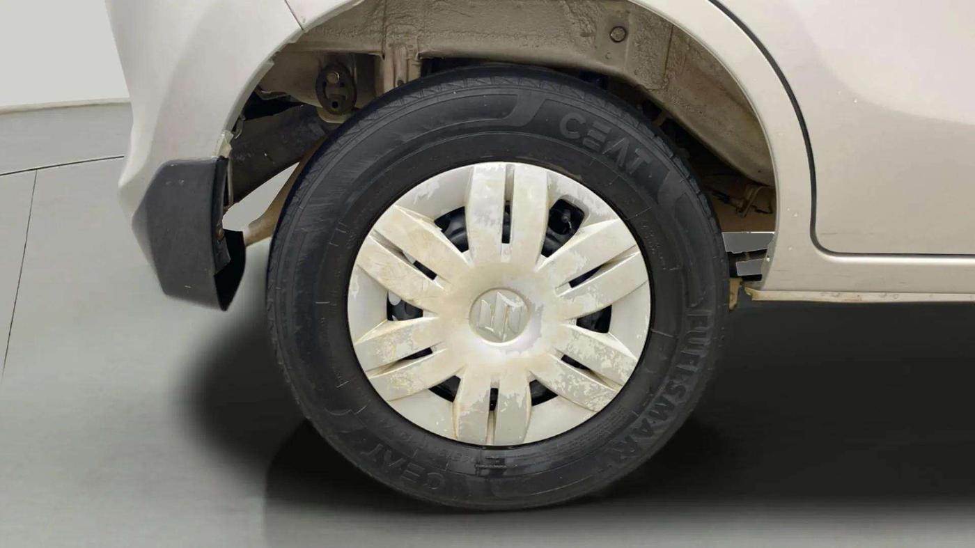 2020 Maruti Alto VXI PLUS, Petrol, Manual, 33,530 km, Right Rear Wheel