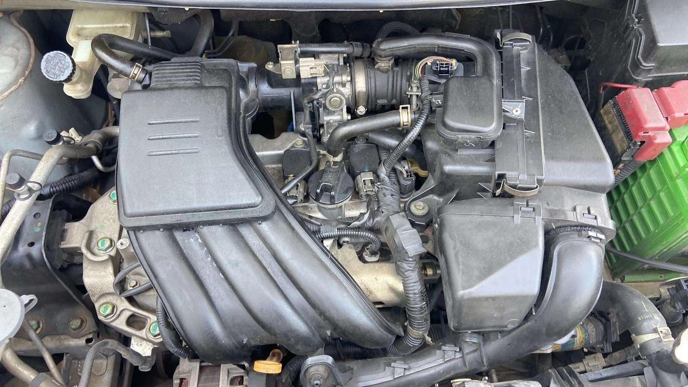 2017 Nissan Micra XV CVT, Petrol, Automatic, 49,118 km, Open Bonet