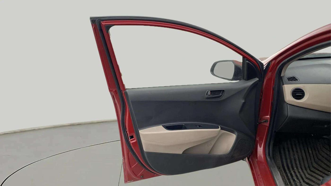 2017 Hyundai Grand i10 MAGNA AT 1.2 KAPPA VTVT, Petrol, Automatic, 34,840 km, LHS Front Door