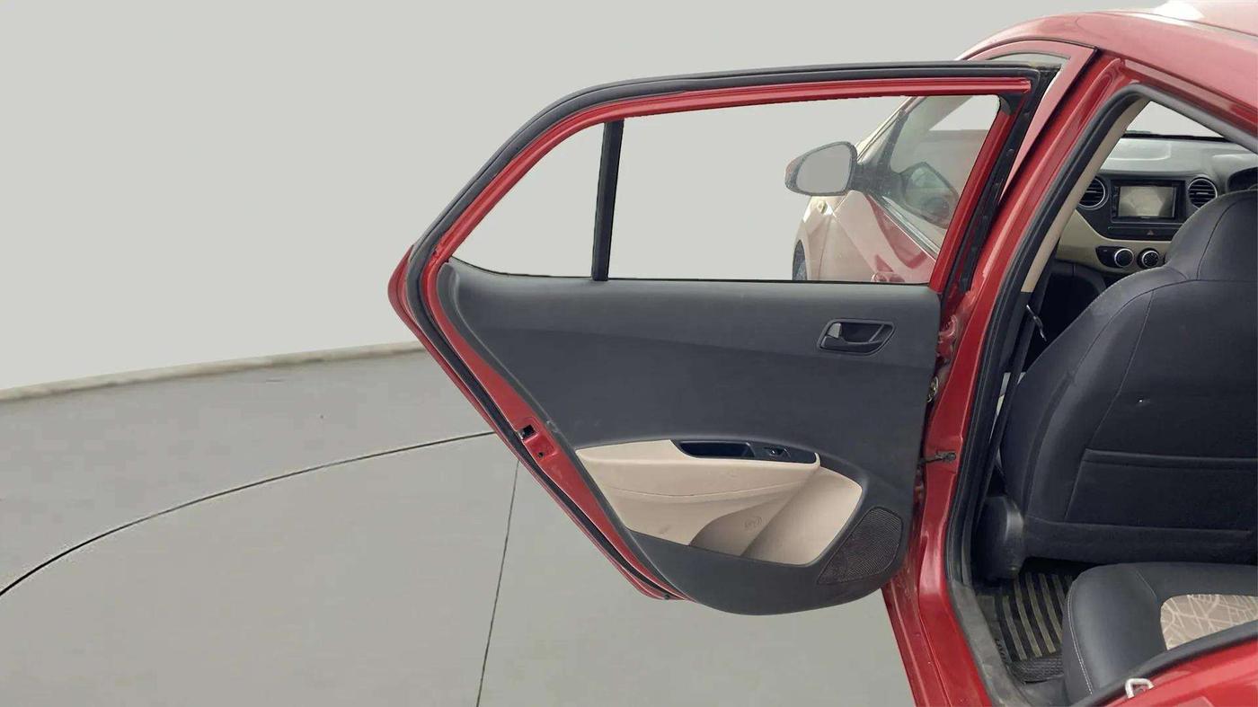 2017 Hyundai Grand i10 MAGNA AT 1.2 KAPPA VTVT, Petrol, Automatic, 34,840 km, LHS Rear Door