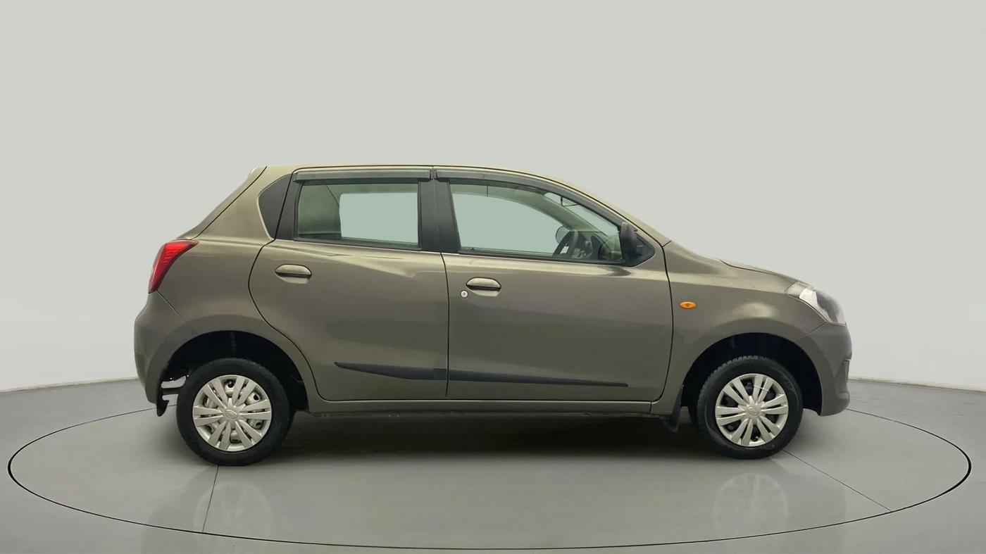 2016 Datsun Go T (O), Petrol, Manual, 29,386 km, Right Side View
