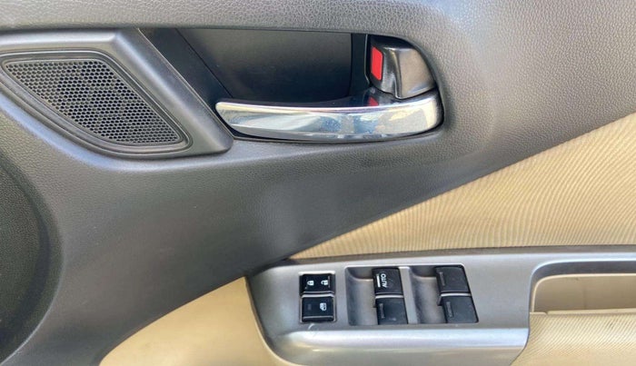 2014 Honda City 1.5L I-VTEC V MT, Petrol, Manual, 87,760 km, Driver Side Door Panels Control