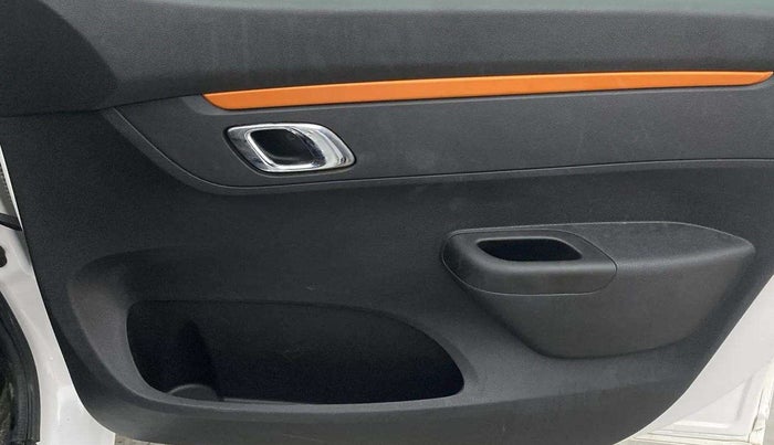 2021 Renault Kwid CLIMBER 1.0 AMT (O), Petrol, Automatic, 25,004 km, Driver Side Door Panels Control