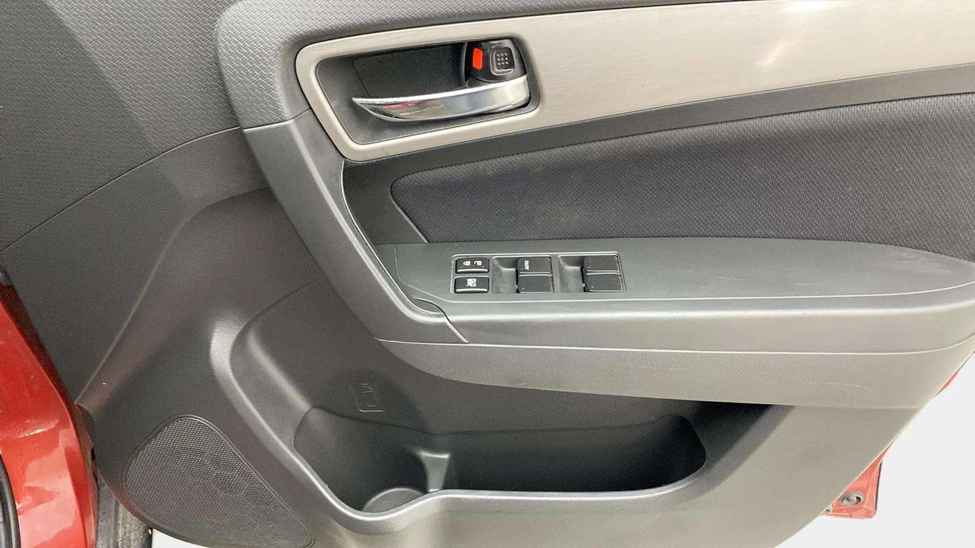 2017 Maruti Vitara Brezza ZDI PLUS DUAL TONE, Diesel, Manual, 35,729 km, Driver Side Door Panels Control