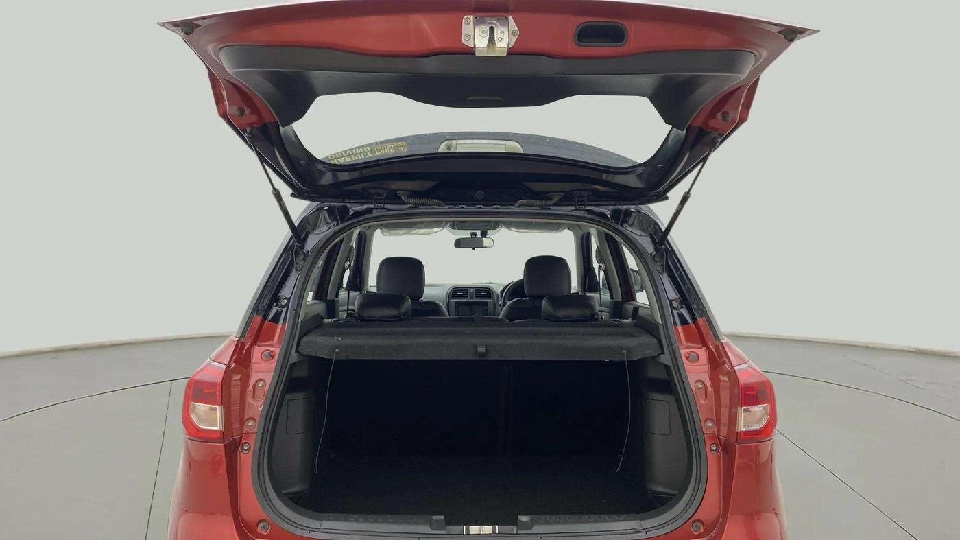 2017 Maruti Vitara Brezza ZDI PLUS DUAL TONE, Diesel, Manual, 35,729 km, Boot Inside