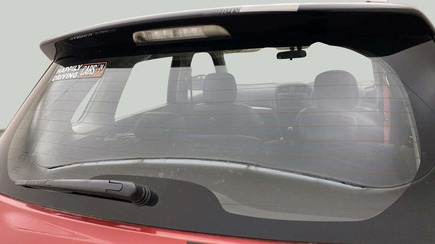 2017 Maruti Vitara Brezza ZDI PLUS DUAL TONE, Diesel, Manual, 35,729 km, Rear Wiper