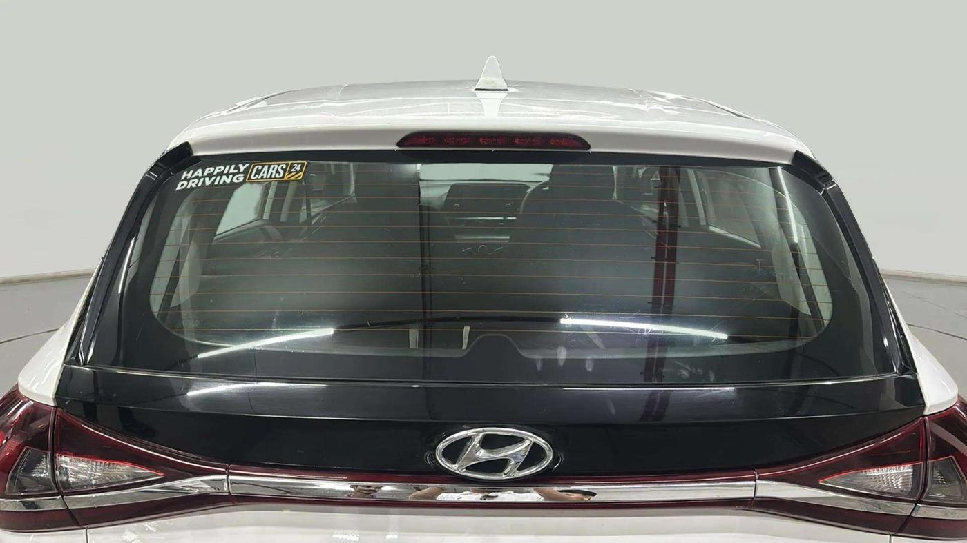2020 Hyundai NEW I20 SPORTZ 1.5 MT, Diesel, Manual, 43,728 km, Rear Windshield