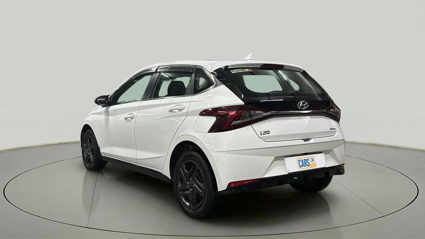 2020 Hyundai NEW I20 SPORTZ 1.5 MT, Diesel, Manual, 43,728 km, Left Back Diagonal