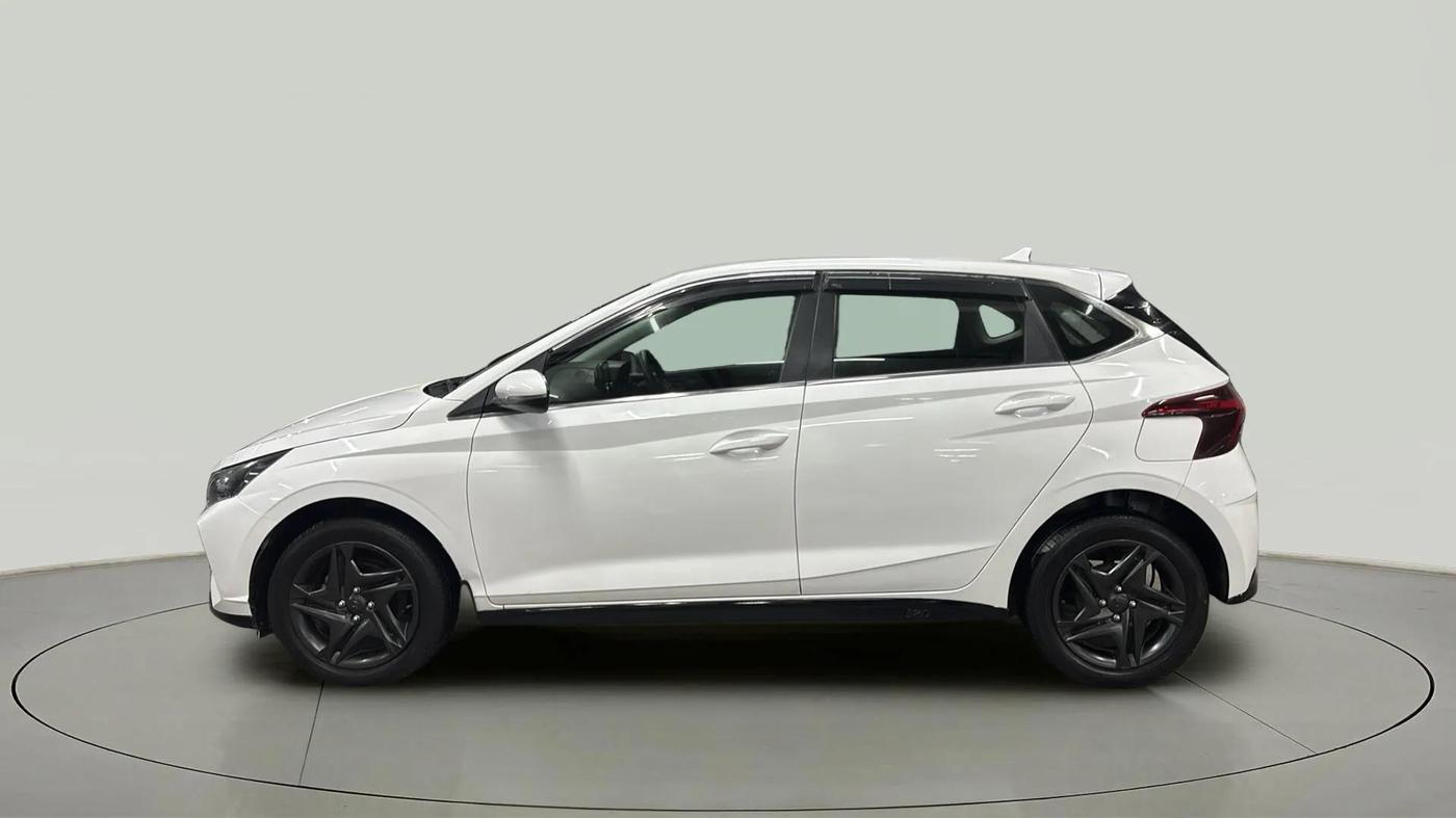 2020 Hyundai NEW I20 SPORTZ 1.5 MT, Diesel, Manual, 43,728 km, Left Side