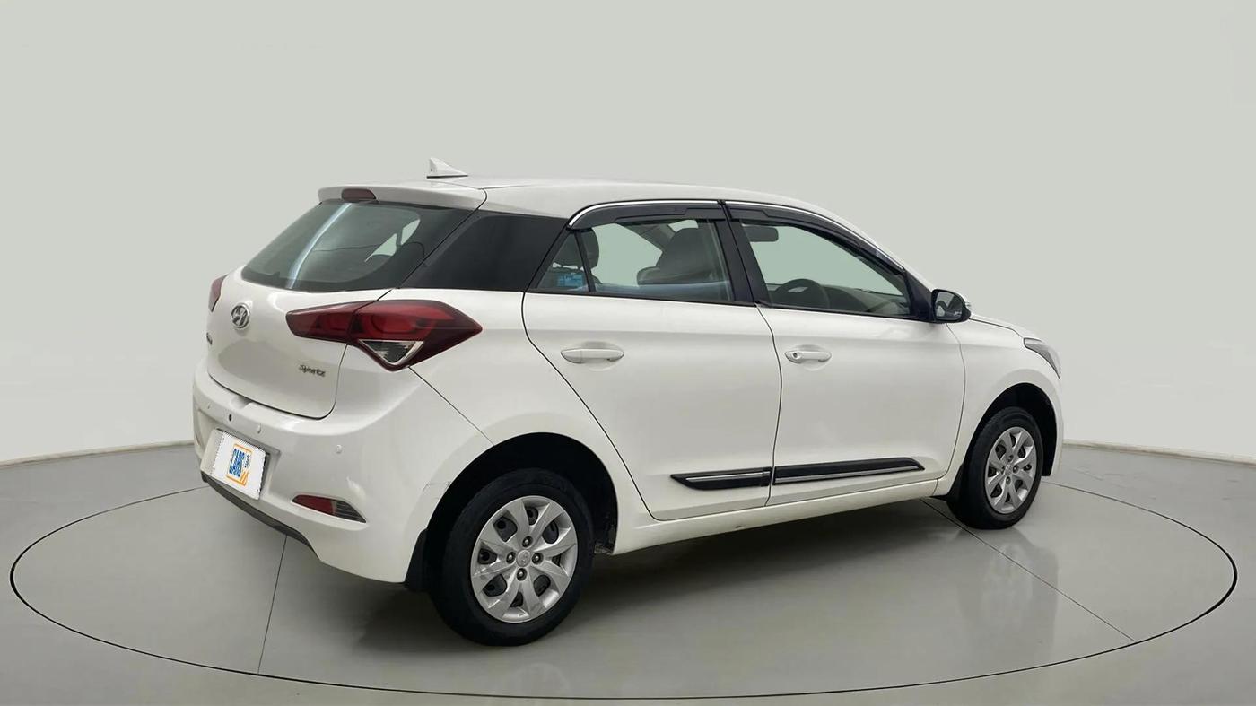 2017 Hyundai Elite i20 SPORTZ 1.2, Petrol, Manual, 42,245 km, Right Back Diagonal
