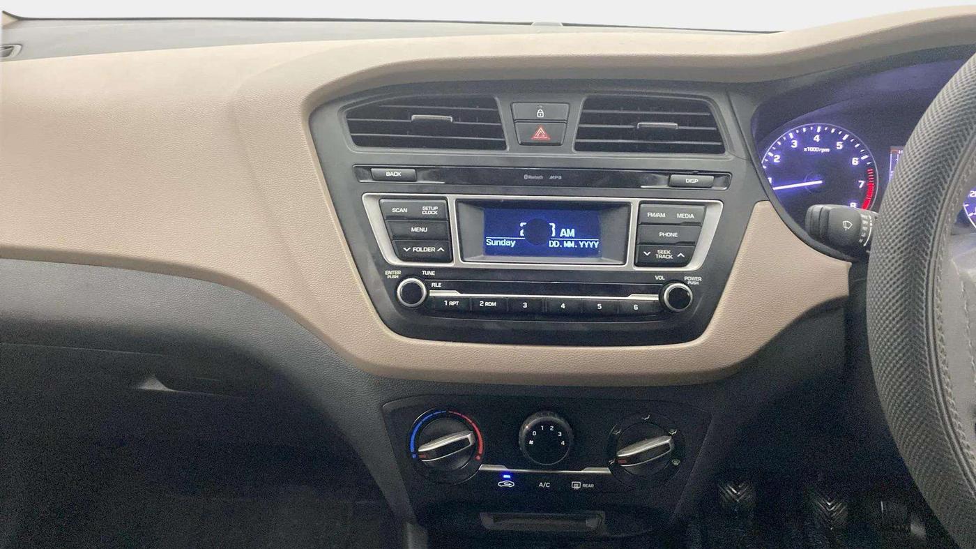 2017 Hyundai Elite i20 SPORTZ 1.2, Petrol, Manual, 42,245 km, Air Conditioner
