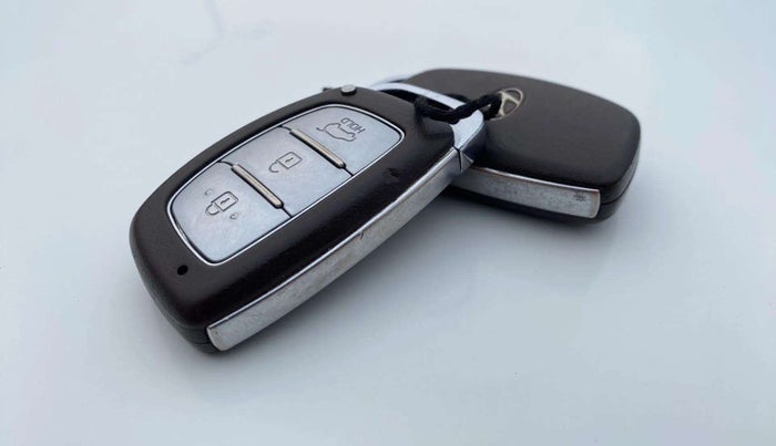 2019 Hyundai Creta SX (O) EXECUTIVE 1.6 PETROL, Petrol, Manual, 69,722 km, Key Close Up