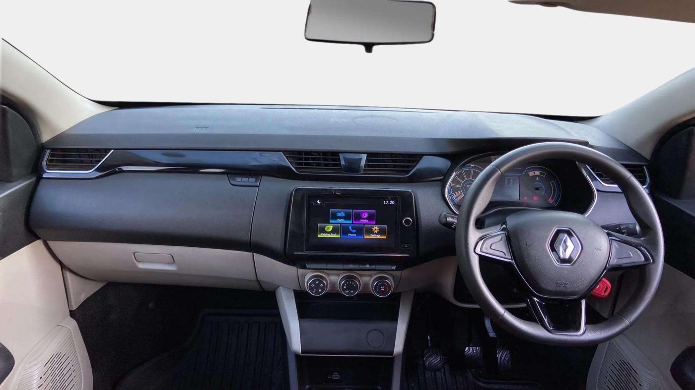 2020 Renault TRIBER RXT, Petrol, Manual, 63,183 km, Dashboard
