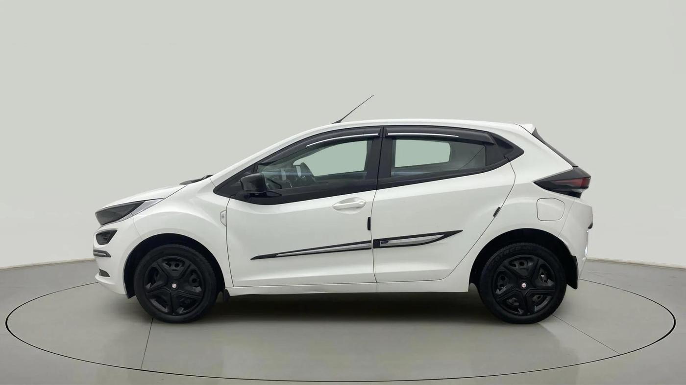 2023 Tata ALTROZ XM PLUS CNG, CNG, Manual, 22,258 km, Left Side