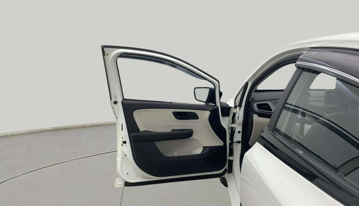 2023 Tata ALTROZ XM PLUS CNG, CNG, Manual, 22,258 km, LHS Front Door