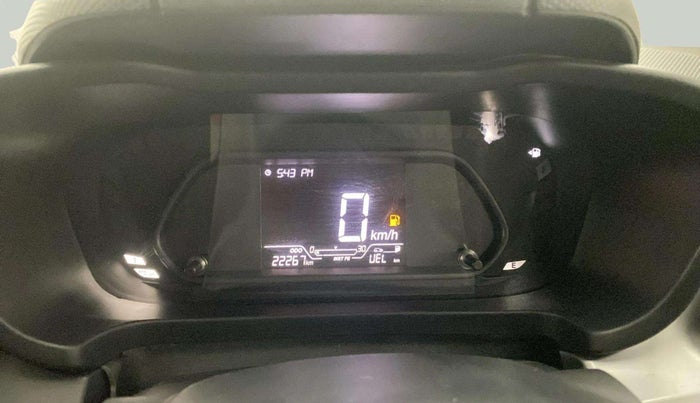 2023 Tata ALTROZ XM PLUS CNG, CNG, Manual, 22,258 km, Odometer Image