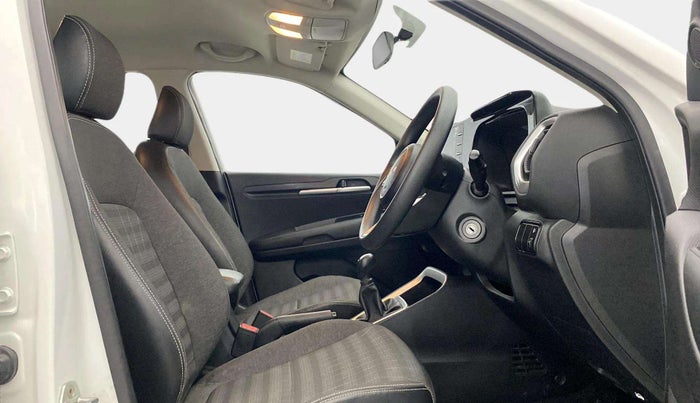 2022 KIA SONET HTK PLUS 1.2, Petrol, Manual, 20,001 km, Right Side Front Door Cabin
