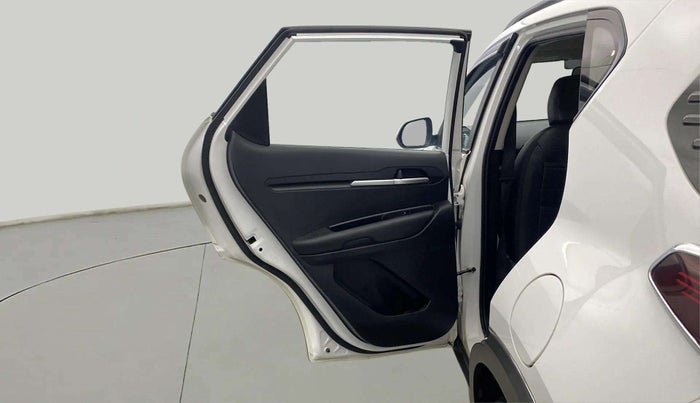 2022 KIA SONET HTK PLUS 1.2, Petrol, Manual, 20,001 km, LHS Rear Door