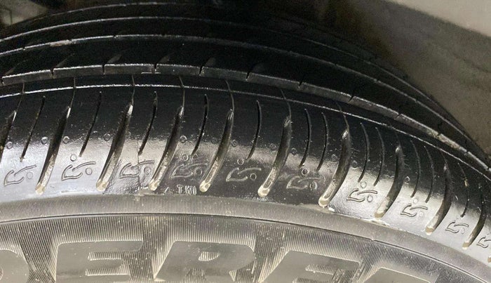 2022 KIA SONET HTK PLUS 1.2, Petrol, Manual, 20,001 km, Left Front Tyre Tread