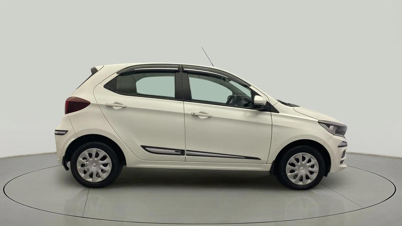 2021 Tata Tiago XZ PETROL, Petrol, Manual, 43,763 km, Right Side View