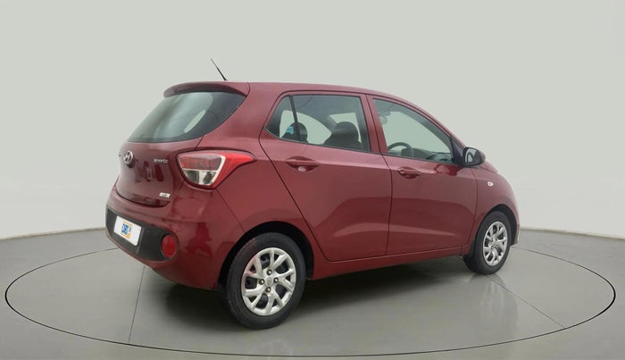 2017 Hyundai Grand i10 SPORTZ 1.2 KAPPA VTVT, Petrol, Manual, 1,02,441 km, Right Back Diagonal