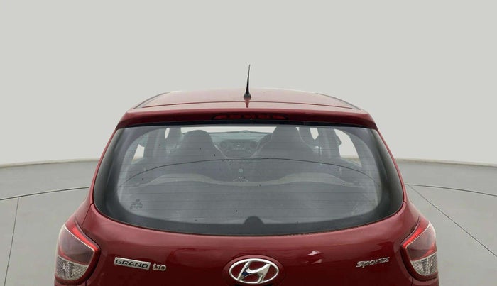 2017 Hyundai Grand i10 SPORTZ 1.2 KAPPA VTVT, Petrol, Manual, 1,02,441 km, Rear Windshield