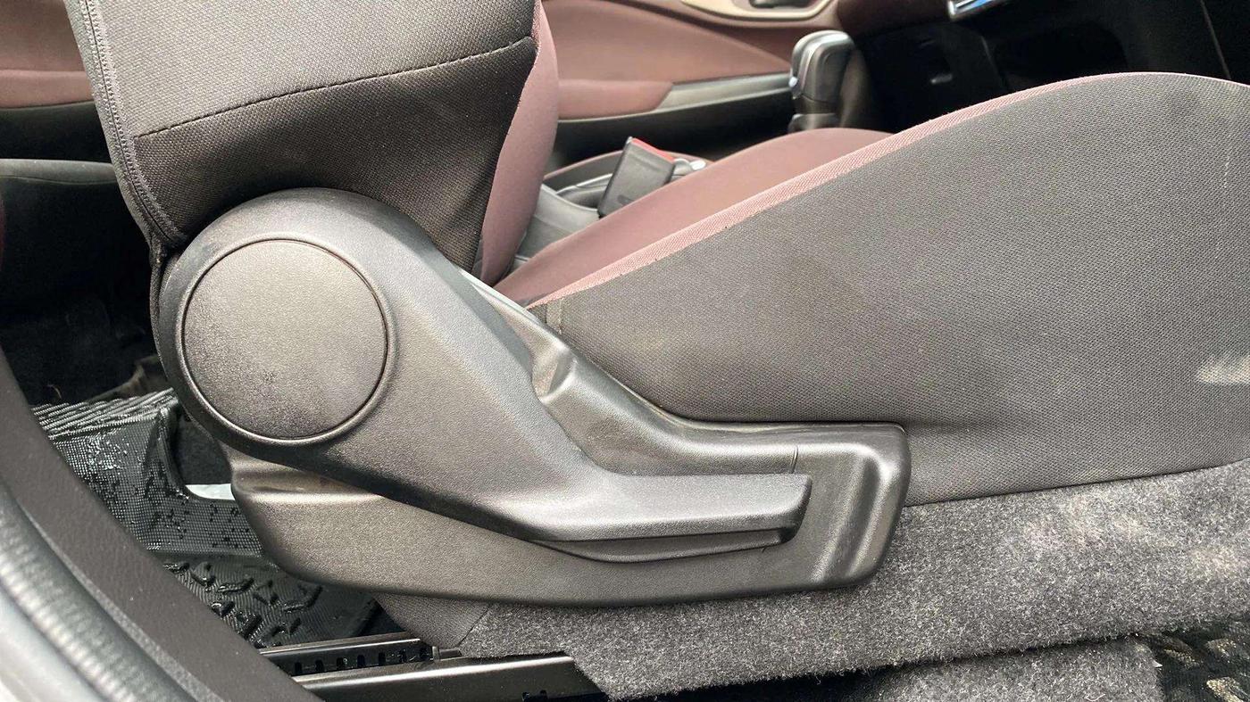 2024 Maruti FRONX DELTA PLUS 1.2L AGS, Petrol, Automatic, 3,459 km, Driver Side Adjustment Panel