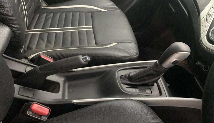 2017 Maruti Baleno ZETA CVT PETROL 1.2, Petrol, Automatic, 36,608 km, Gear Lever