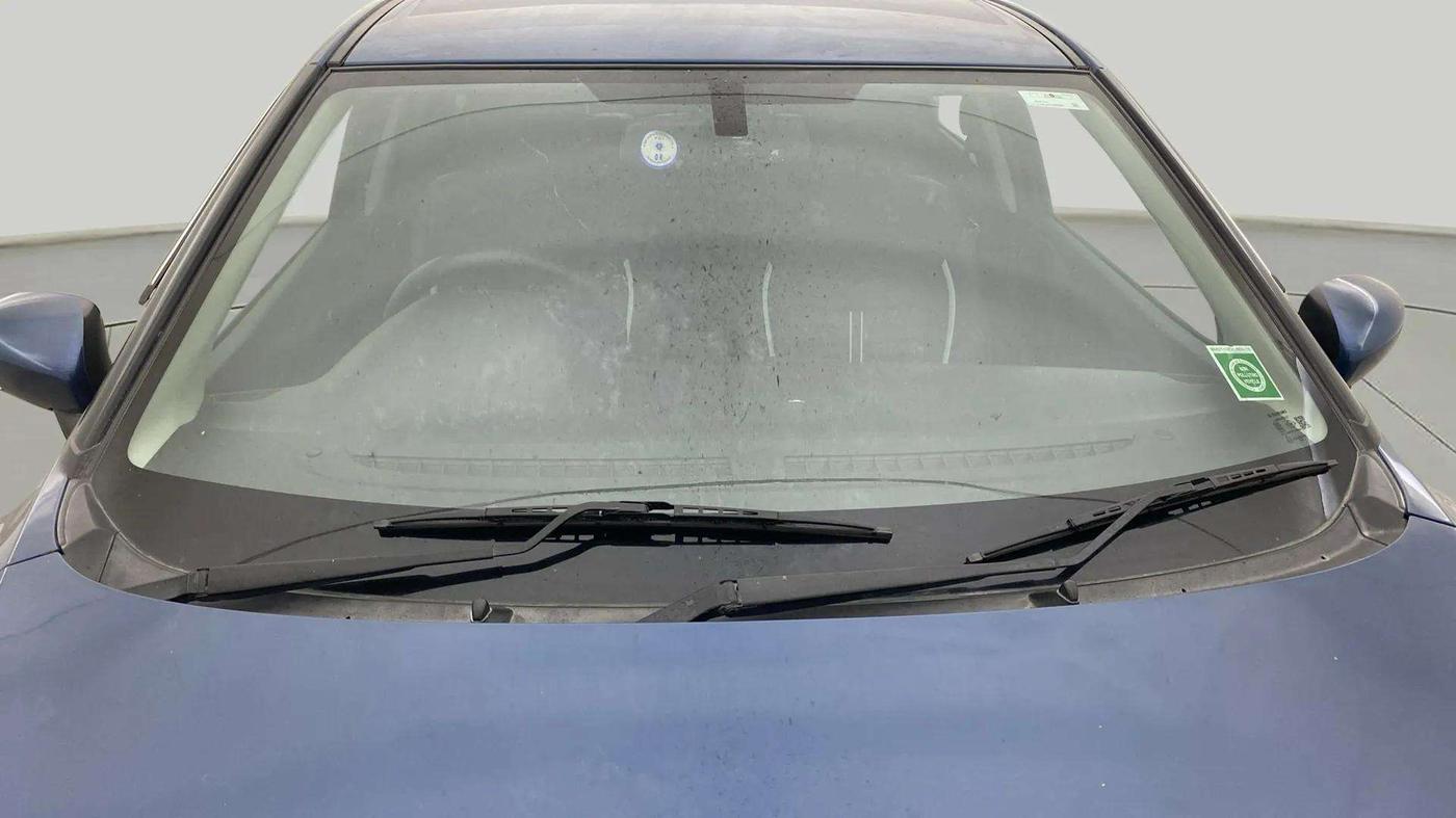 2017 Maruti Baleno ZETA CVT PETROL 1.2, Petrol, Automatic, 36,628 km, Front Windshield