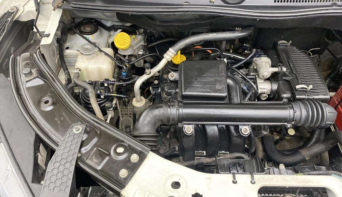 2021 Nissan MAGNITE XV DUAL TONE, Petrol, Manual, 63,511 km, Engine View - Right