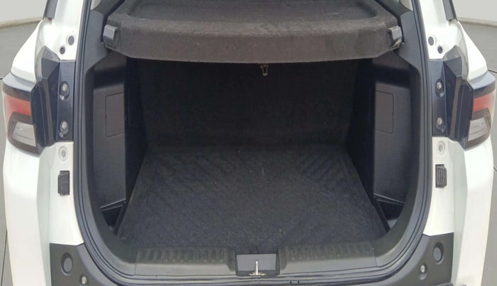 2022 Maruti BREZZA VXI SMART HYBRID, Petrol, Manual, 22,675 km, Boot Open Zoomed View