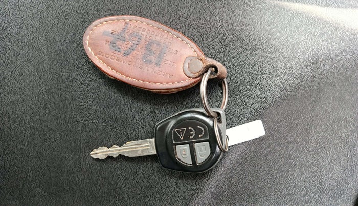 2022 Maruti BREZZA VXI SMART HYBRID, Petrol, Manual, 22,675 km, Key Close Up